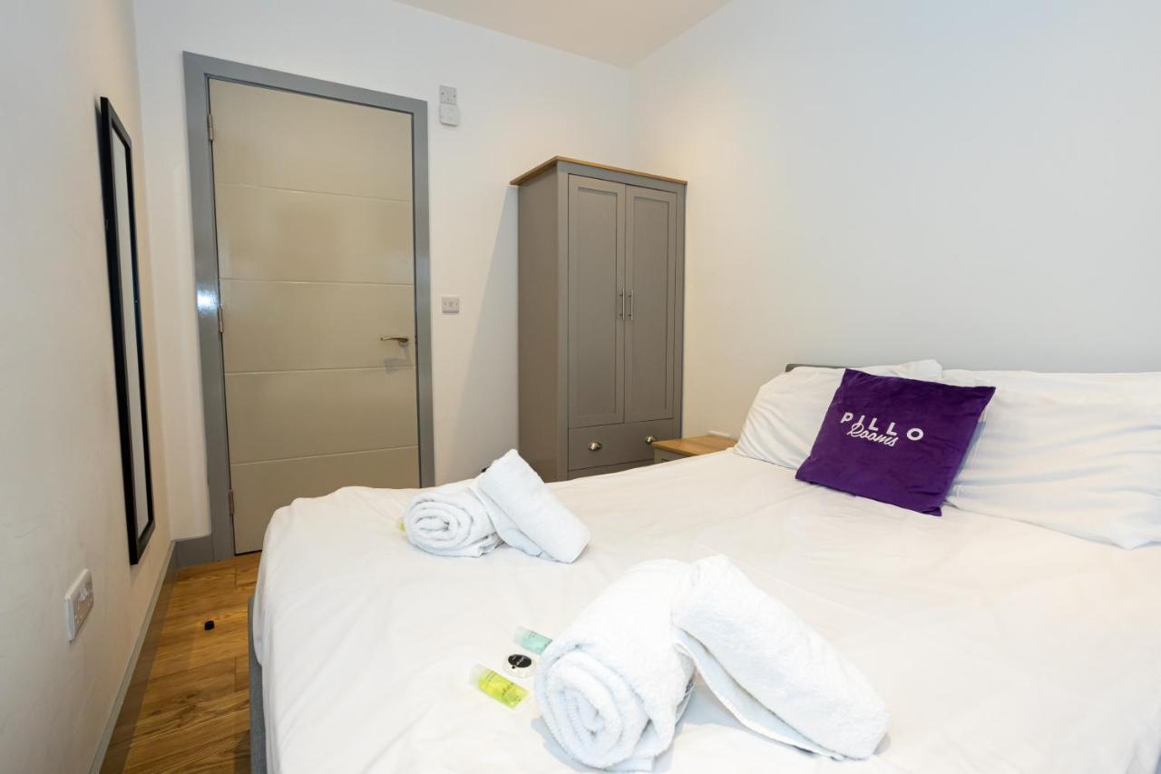 Pillo Rooms Serviced Apartments - Salford Manchester Exteriör bild