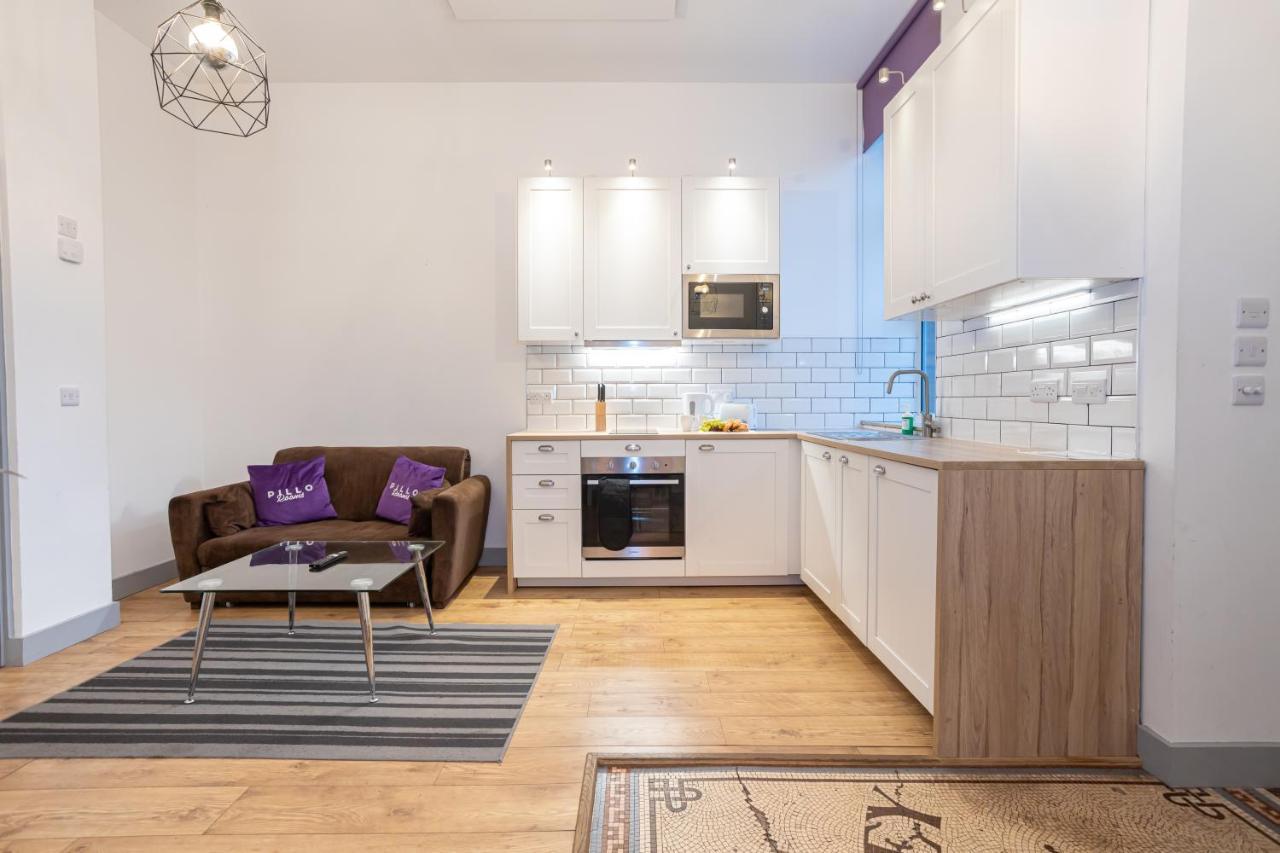 Pillo Rooms Serviced Apartments - Salford Manchester Exteriör bild