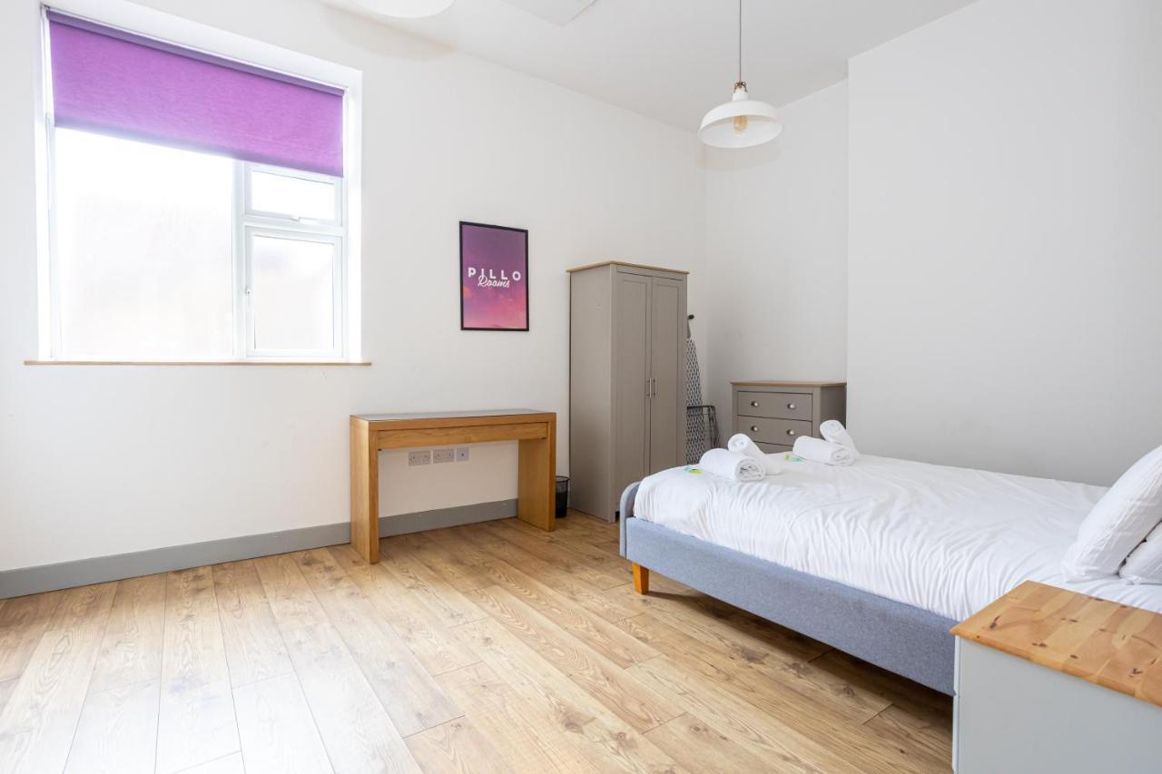 Pillo Rooms Serviced Apartments - Salford Manchester Exteriör bild