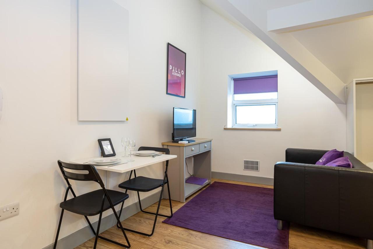 Pillo Rooms Serviced Apartments - Salford Manchester Exteriör bild