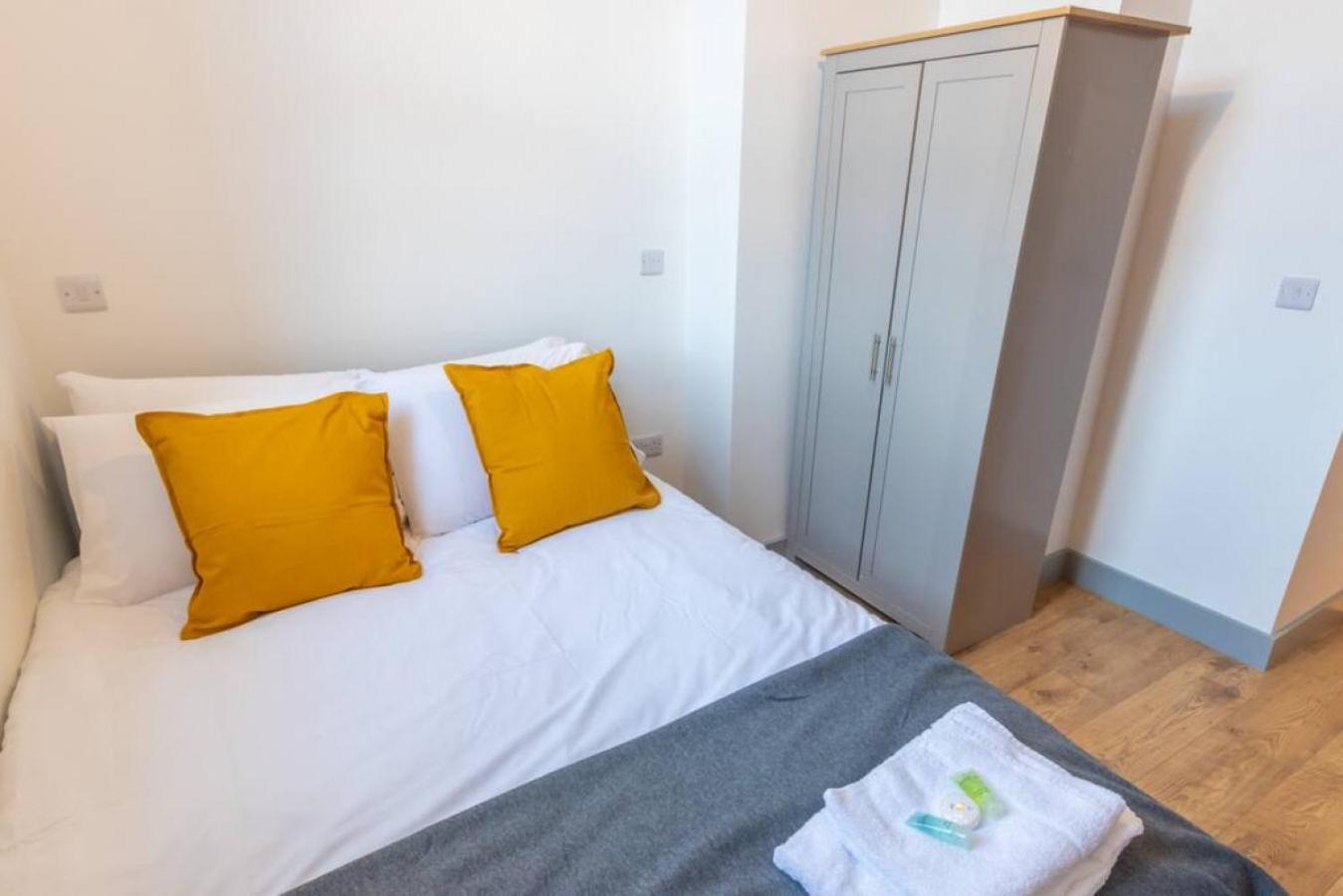 Pillo Rooms Serviced Apartments - Salford Manchester Exteriör bild